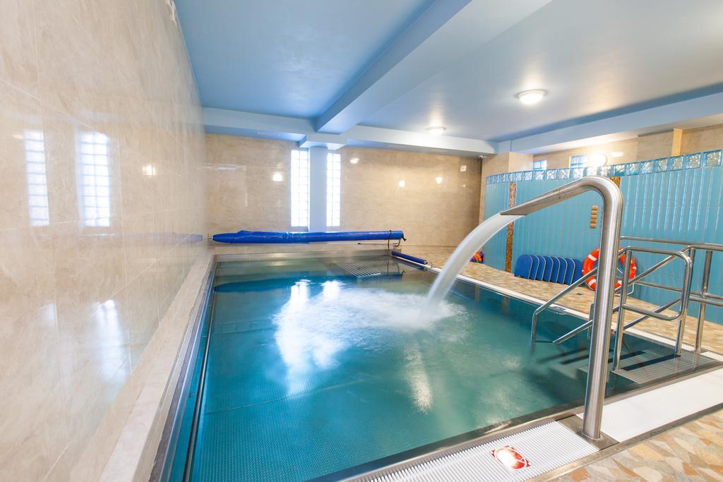 Sanatorium Zbyszko Hotel Busko-Zdrój Esterno foto