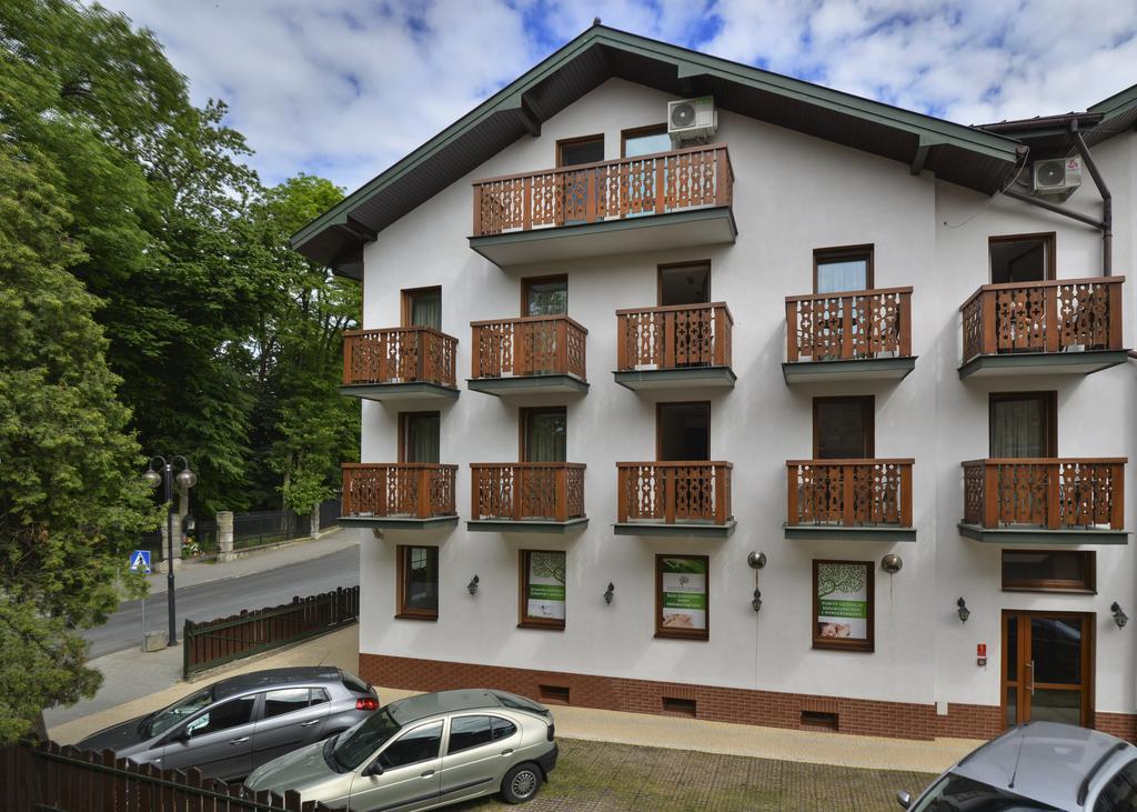 Sanatorium Zbyszko Hotel Busko-Zdrój Esterno foto